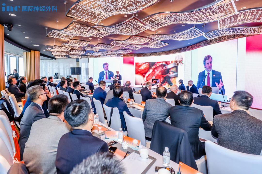 2023年11月，福教授INC三届国际神经外科顾问团云端峰会讲演