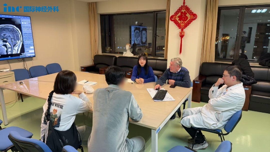 术前谈话中