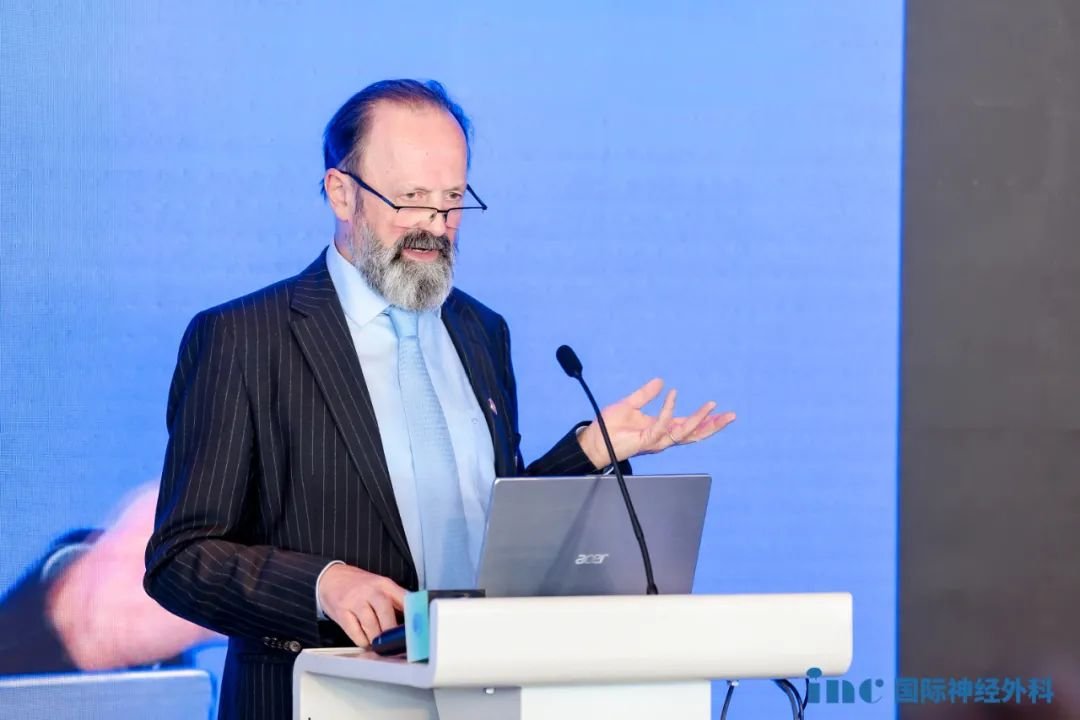 Joachim K. Krauss 教授