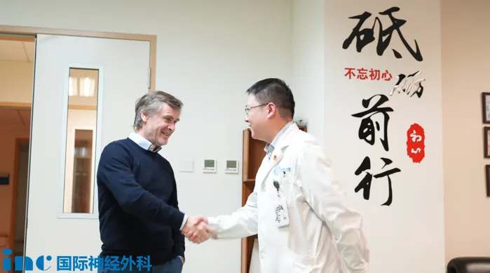 天坛医院脑手术纪实|脑膜瘤紧压脑干，勇敢辣妈的人生转折！