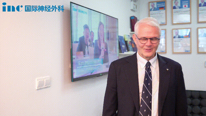 2024年8月4日，鲁特卡教授及国内外神经外科专家齐聚一堂，分享了”岛周大脑半球离断术：适应症和局限性“、”后颅窝肿瘤的外科手术方法和新进展“两大精彩议题