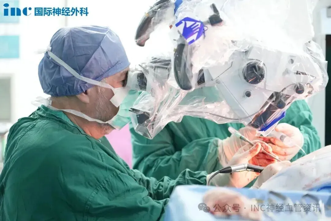 INC巴教授手术顺利全切肿瘤  手术历时仅2小时40分钟