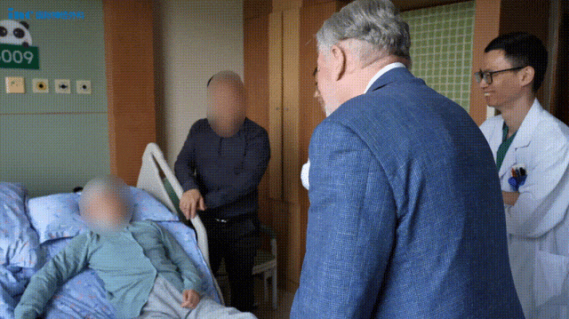 这次手术，确实和巴教授术前评估的一样，目前看影像结果是全切。我们接下来，就是等三个月后的复查核磁，期待一个更确切的“全切”的好消息。