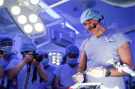 施罗德教授分享 内镜何以适配脑室肿瘤