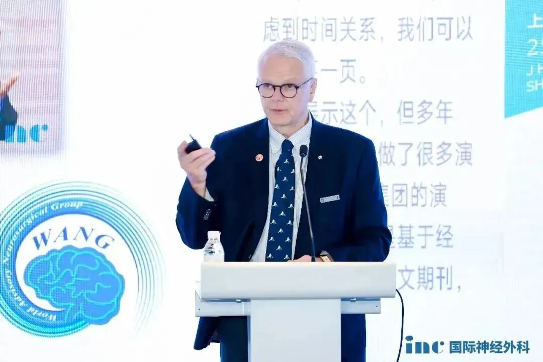 James T. Rutka 教授（加拿大）
