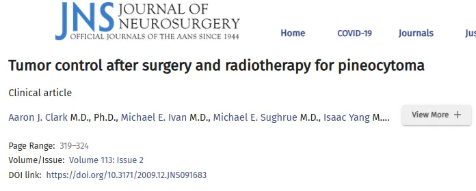 松果体实质肿瘤根据WHO分级分为三类：松果体细胞瘤（WHO I级）：分化良好的缓慢生长肿瘤，预后最佳；中间分化松果体实质肿瘤（WHO II-III级）：介于两者之间；松果体母细胞瘤（WHO IV级）：高度恶性的胚胎性肿瘤。Clark等发表于《Journal of Neurosurgery》的系统性回顾研究明确指出：对于松果体细胞瘤，全切是实现治愈的理想治疗方式。